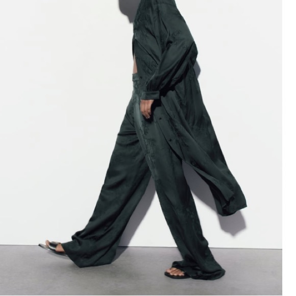 Zara embroidered satin effect pants - Picture 2 of 4